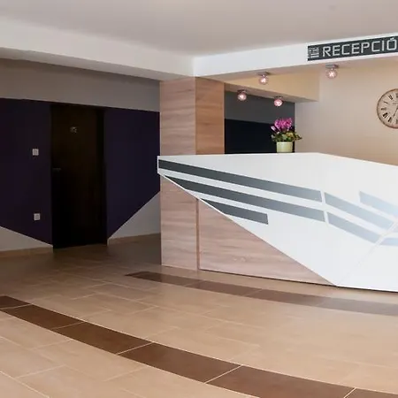 Pallone 3* بالاتونفوريد