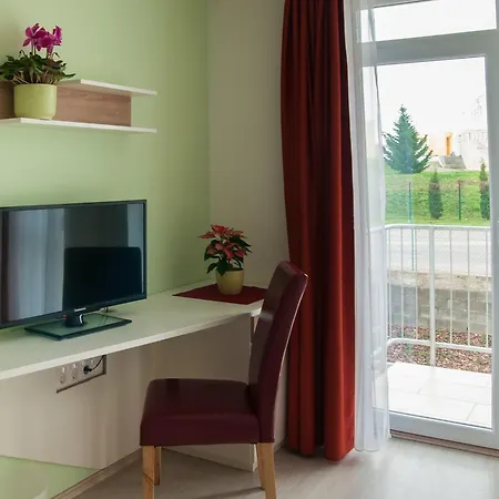 Pallone فندق بالاتونفوريد